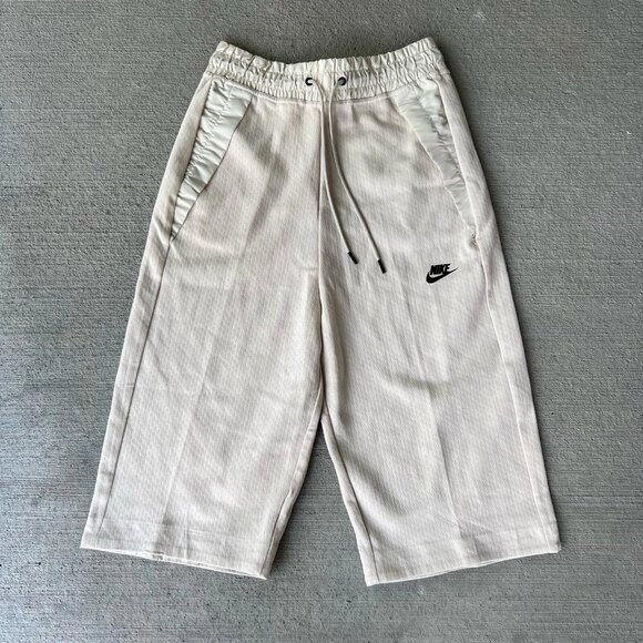 Nike Women’s Tech Pack Mesh Baggy Cargo Pants Beige Y2K Size Small - Picture 1 of 5